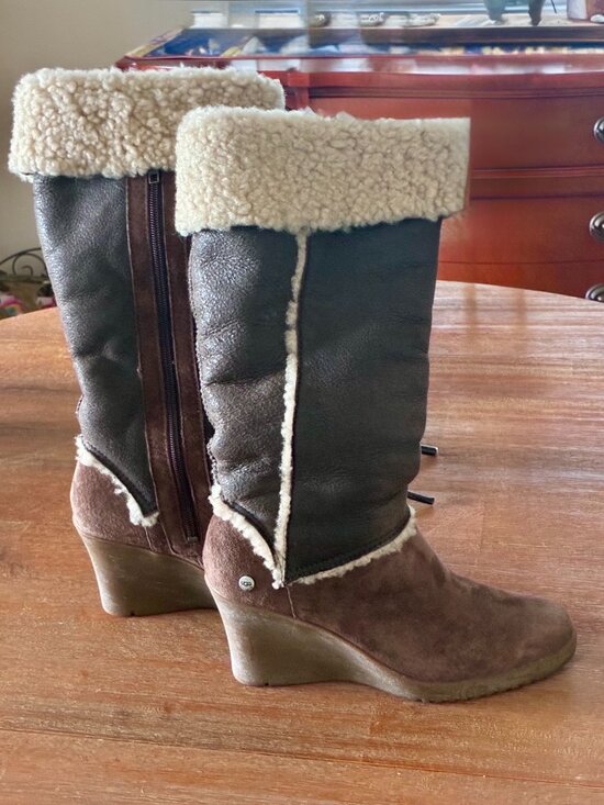 UGG Shoes - UGG Womens Suede & Leather Aubrie Tall Wedge Boots Size 8